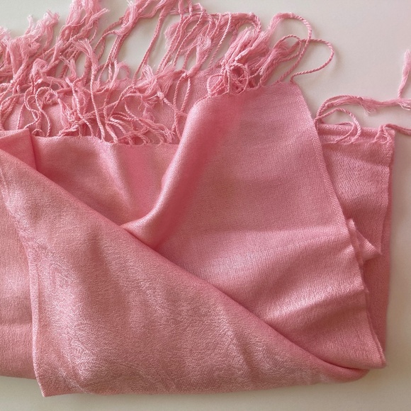 Beautiful scarf Pashmina - Picture 1 of 6